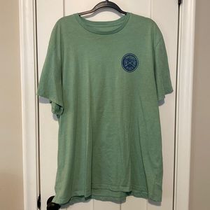 Vineyard Vines Men’s Island Tee